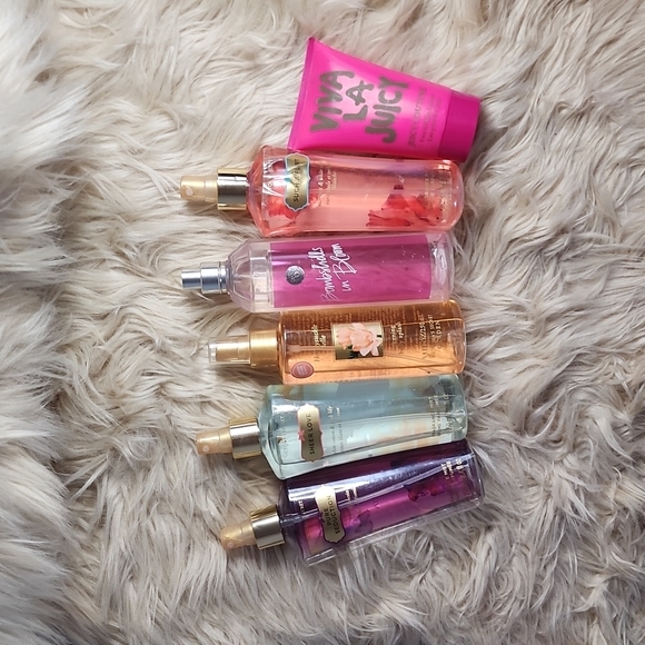 Victoria's Secret Other - Bundle of mixed Victoria's Secret spray + Juicy Couture lotion